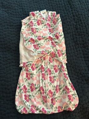 GUC Halo sleep sack swaddle floral small 3-6 months